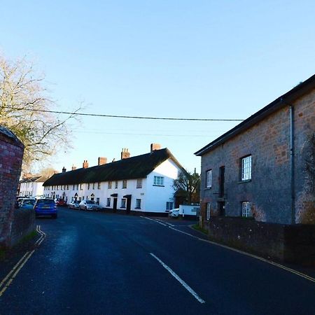 Thatched Cottage, Beautiful Village Near The Sea Otterton Esterno foto